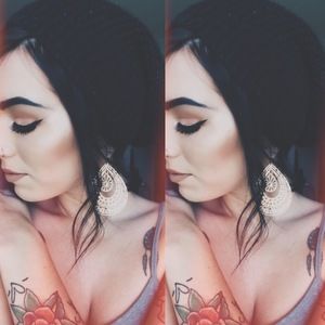 Meet your Posher, Caitlin